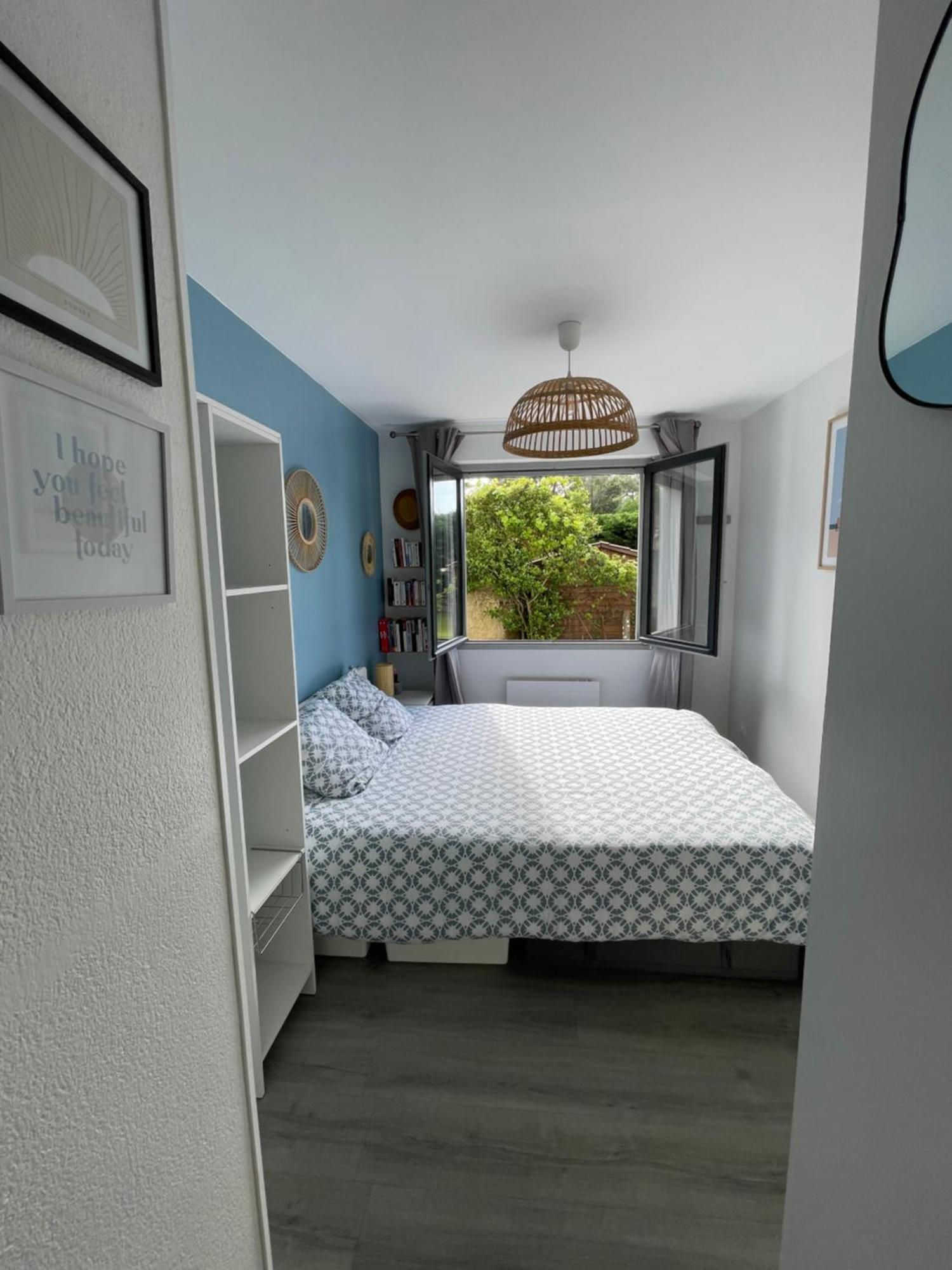 Avec Chambre, Terrasse Et Jardinet Proche Plage, Foret Pins, Piste Cyclable, Apartment