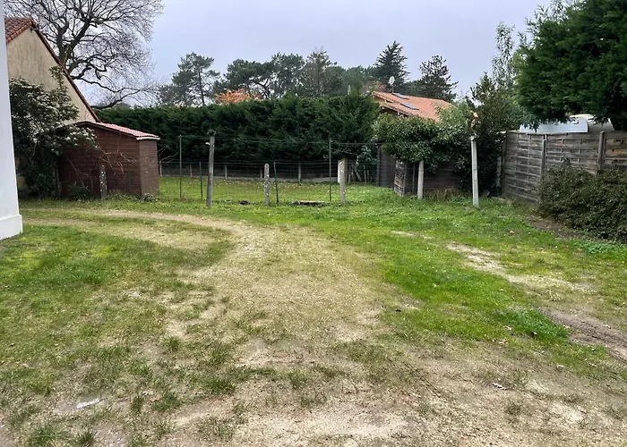 Appartement Avec Chambre, Terrasse Et Jardinet Proche Plage, Foret Pins, Piste Cyclable, Lac
