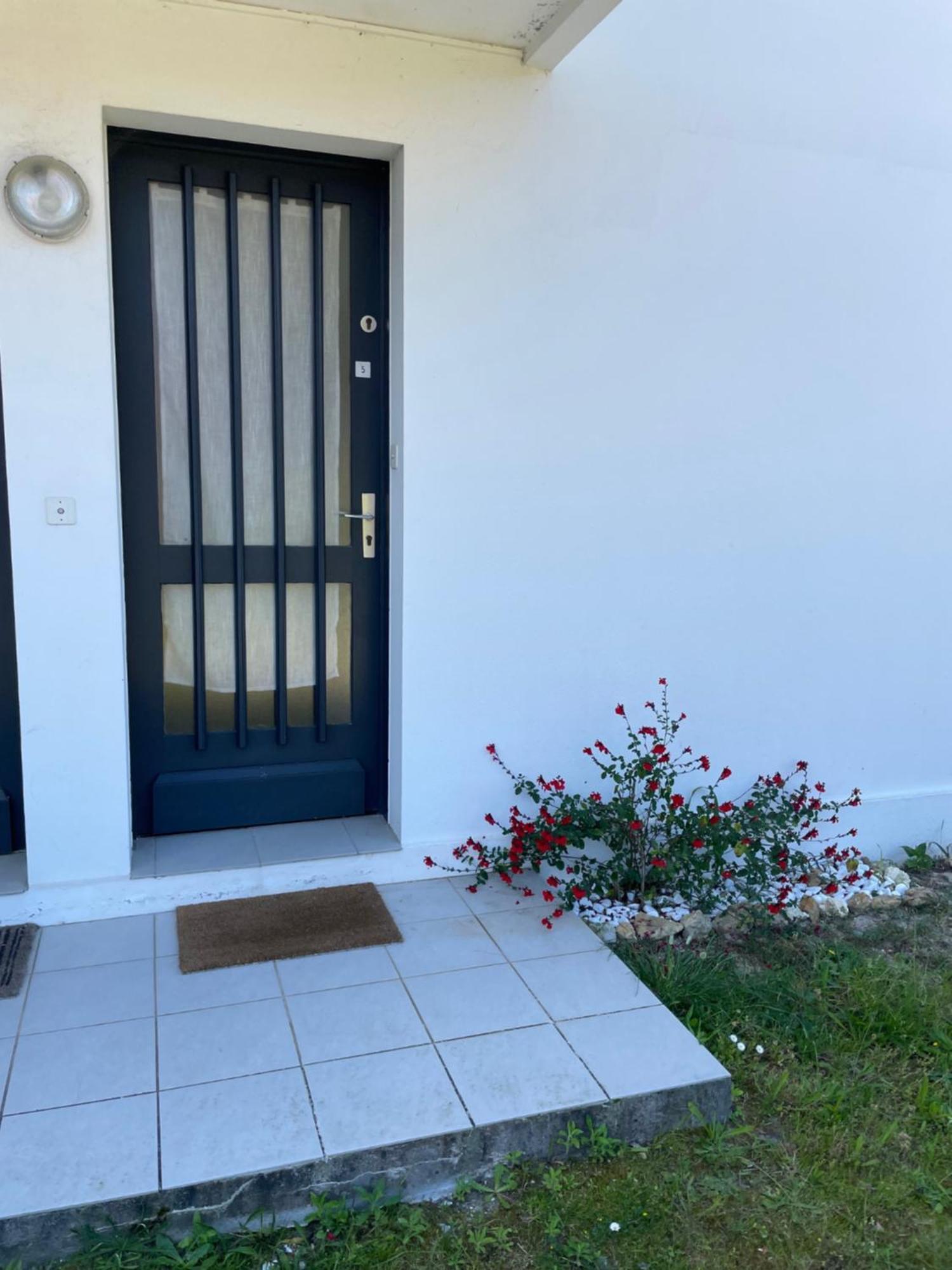 Avec Chambre, Terrasse Et Jardinet Proche Plage, Foret Pins, Piste Cyclable, Appartement